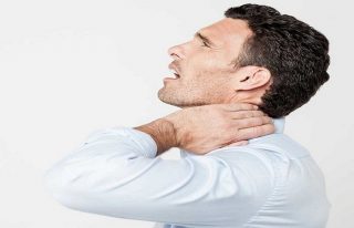 آرتروز گردن درمان درد ساییدگی مهره‌ها با حرکات کششی و انقباضی