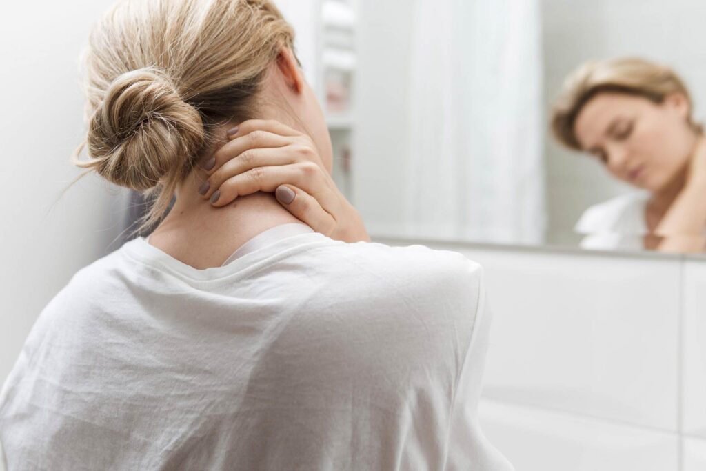 علائم اسپوندیلوز گردن